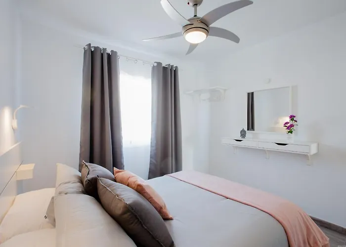 El Beril 아파트 아데제